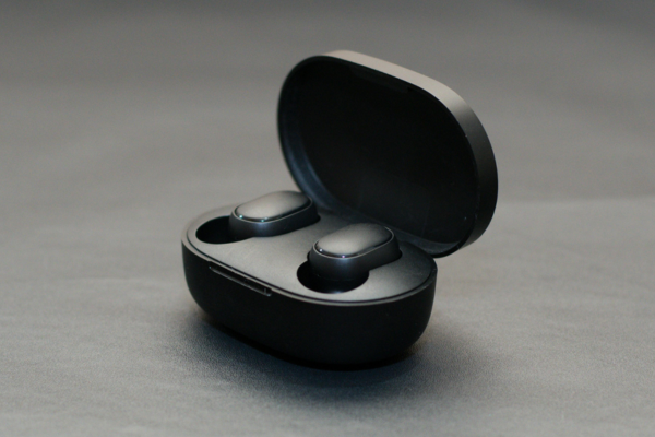 rs 125 only on thespark shop batman style wireless bt earbuds